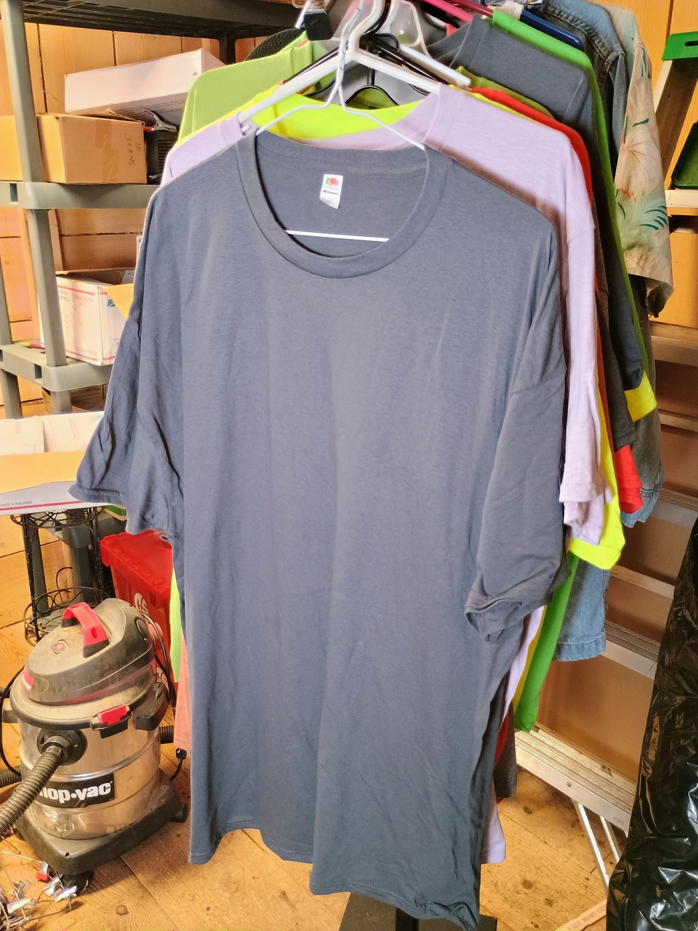 5 Assorted Solid Color Crewneck Tees - Pastel & Bright Pack #2 Bin 22 - Picture 12 of 16